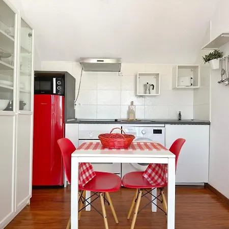 El Nido De Ris Apartment *